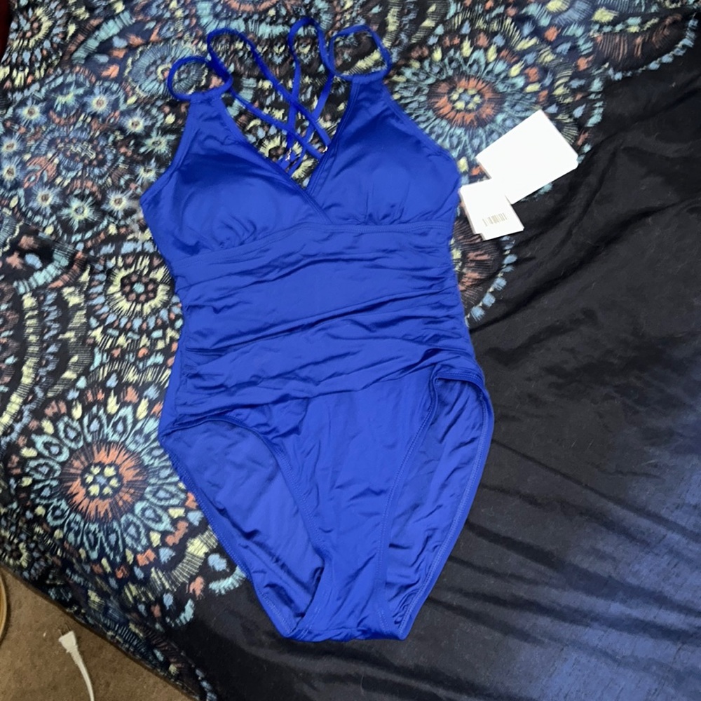 NEW LA BLANCA one piece bathing suit